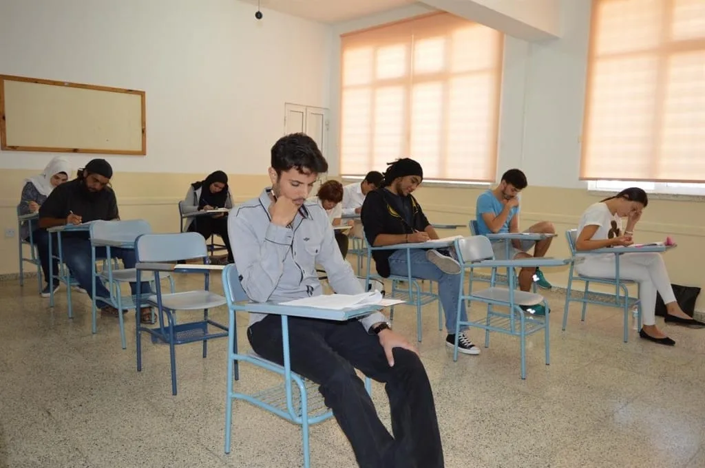 فصل دراسي جامعة شرق البحر المتوسط