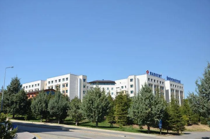 مباني جامعة باشكنت
