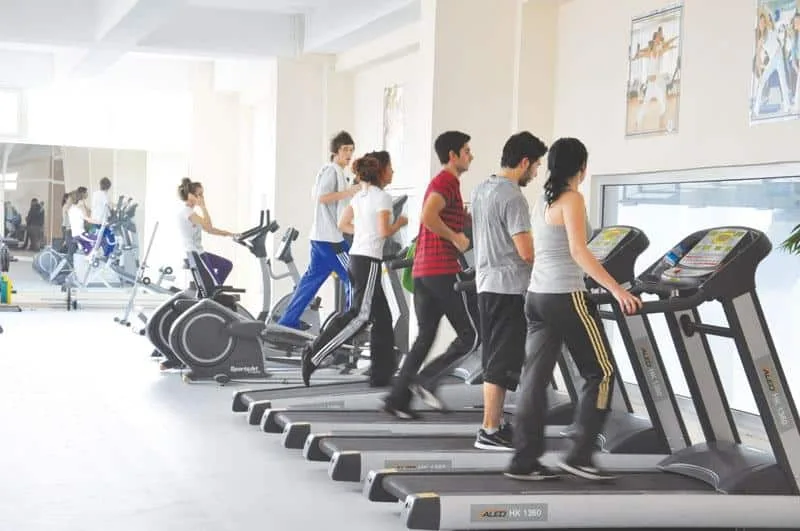 صالة لياقة بدنية - جامعة اسطنبول آريل 1