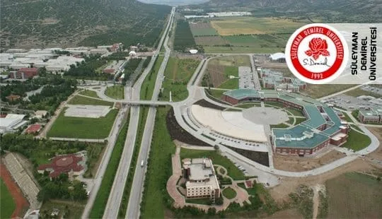 جامعة سليمان دميرال