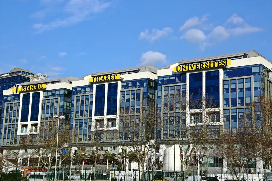 حرم جامعة اسطنبول التجارية