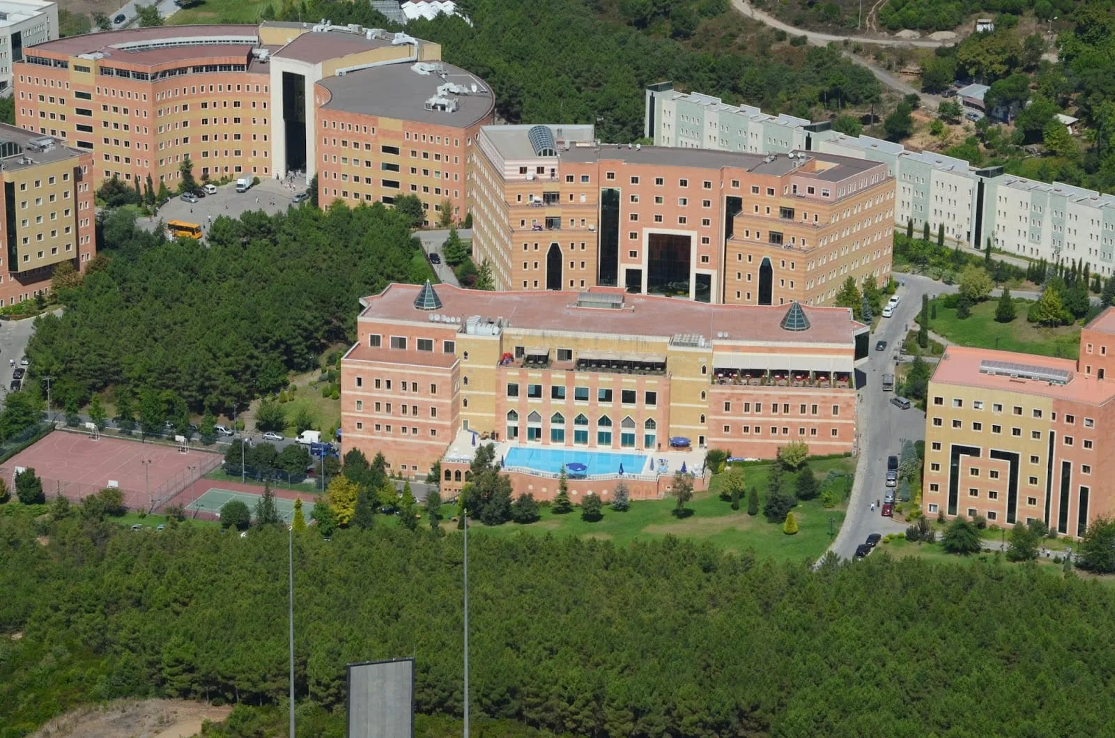 جامعة يدي تبه