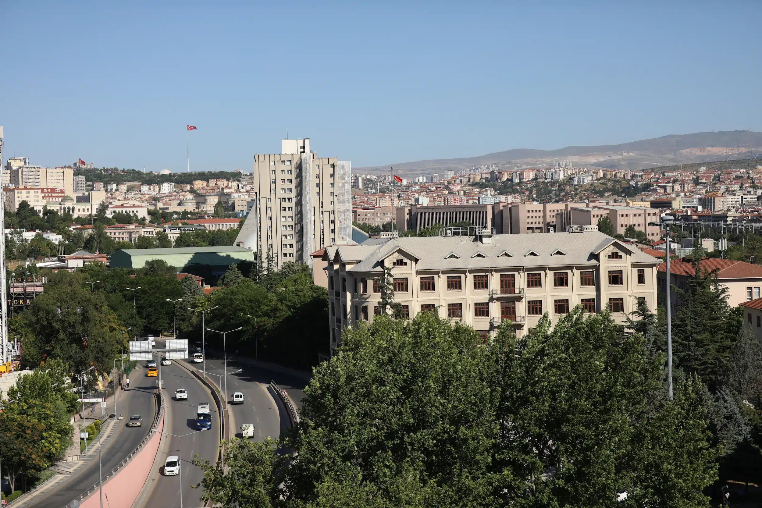 حرم جامعة أنقرة ميديبول