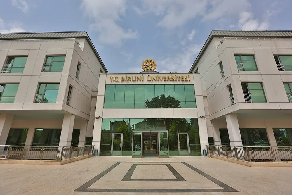 جامعة بيروني