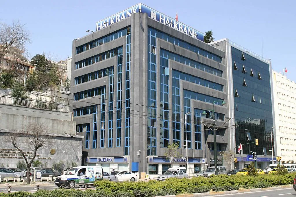 building-facades-3359-7484-1024x683