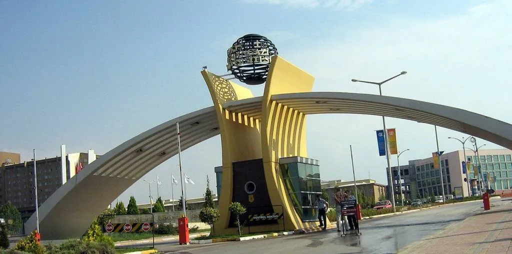 جامعة إسكي شهير عثمان غازي