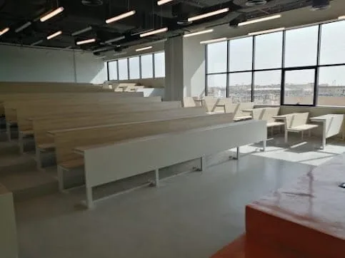 قاعة محاضرات جامعة الابتكار