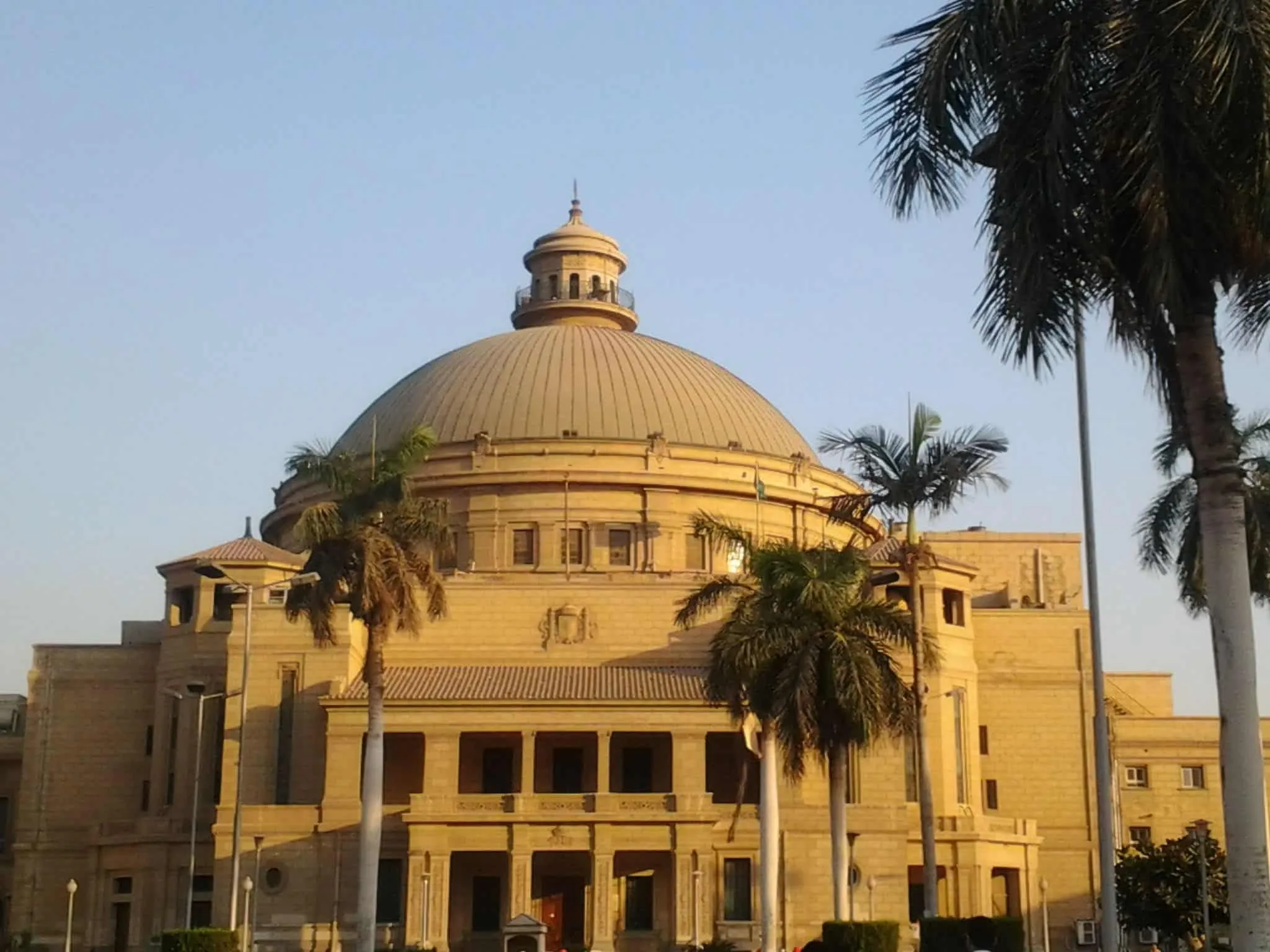 القبة - جامعة القاهرة