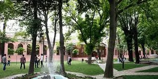 Bezmialem University