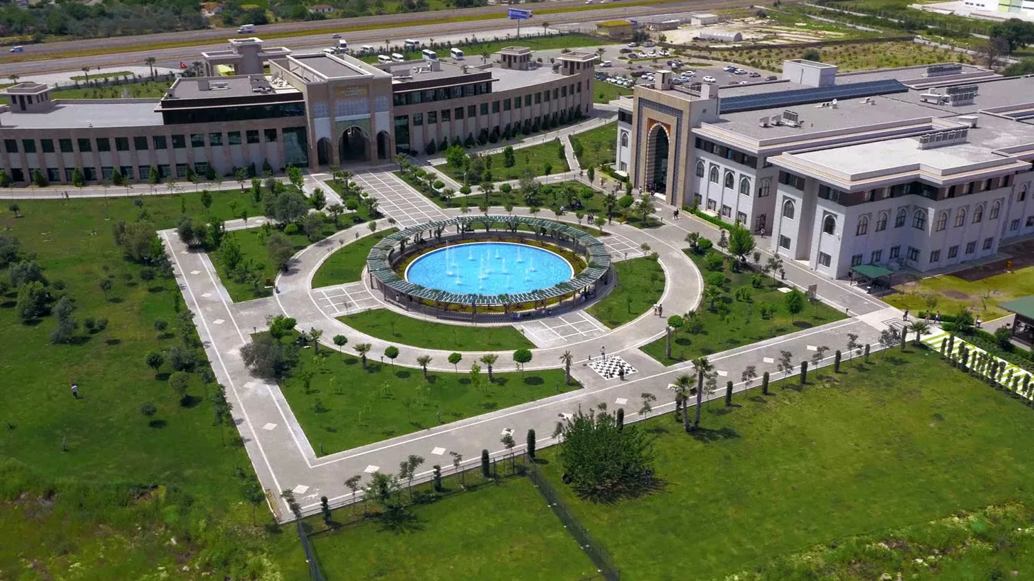جامعة أنطاليا بيليم 4